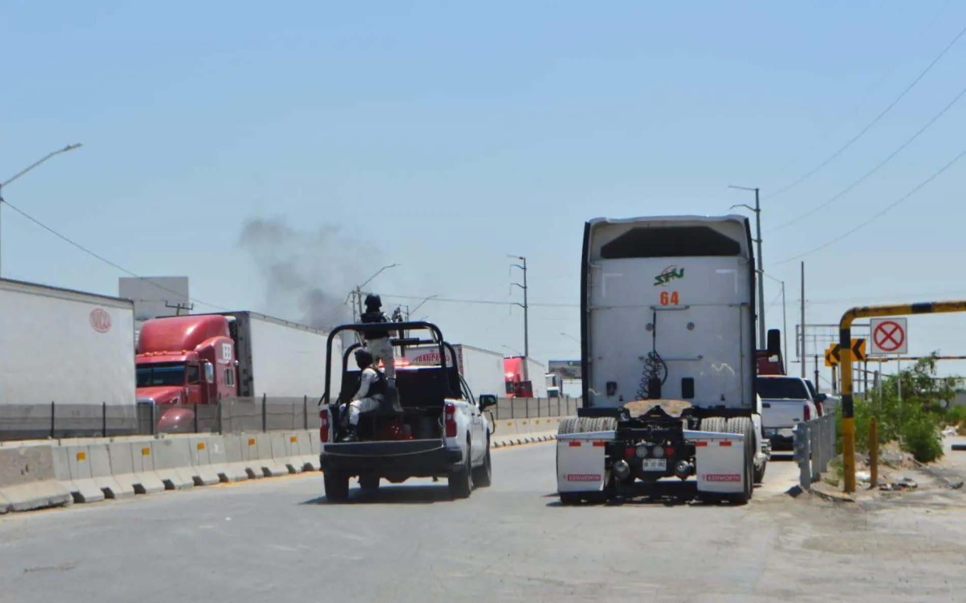 Incendio de tráileres en Reynosa, Tamaulipas | Jaime Jiménez 